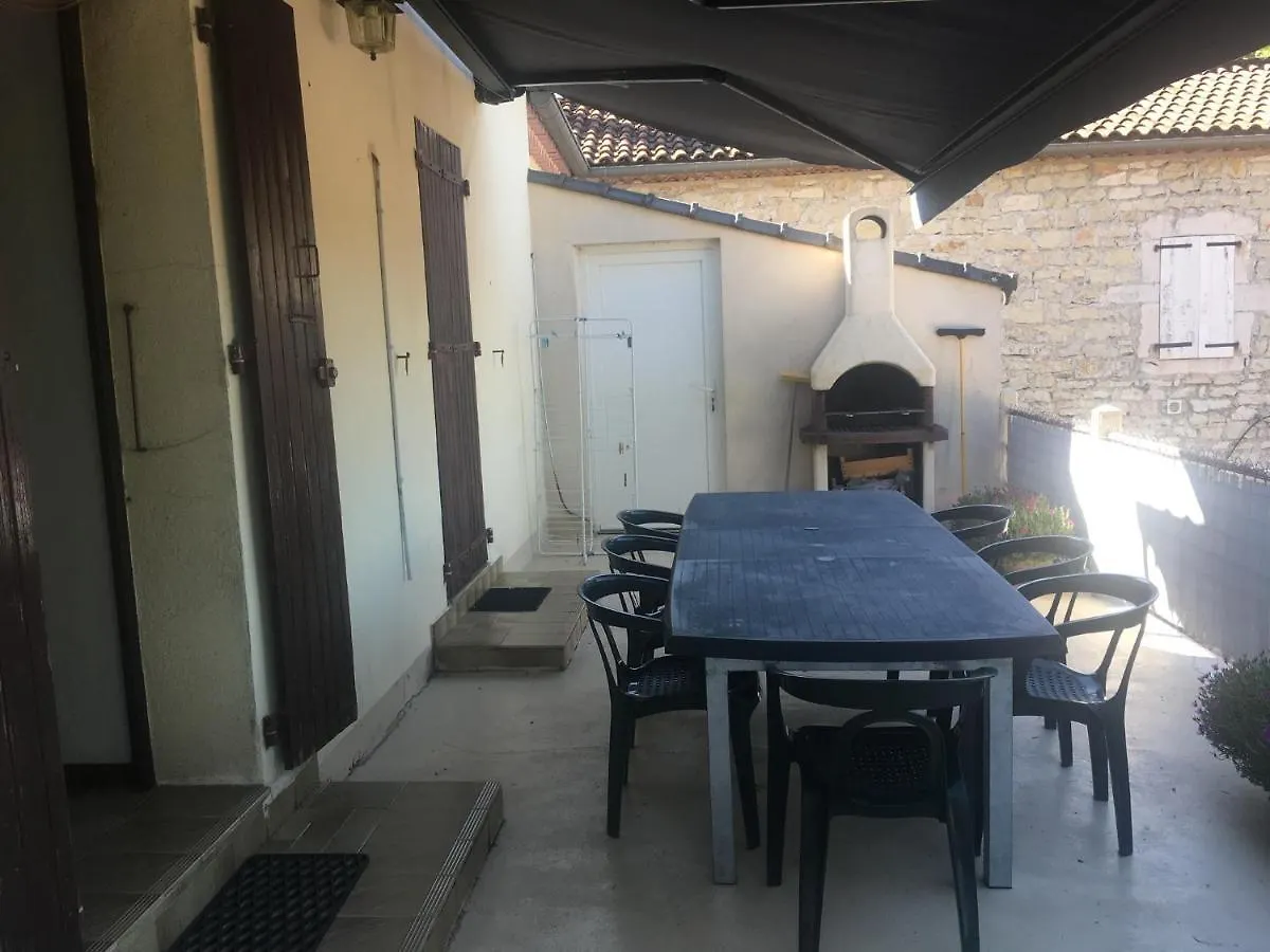 Holiday home Domaine Moulin Thoulouzes Villa Grospierres